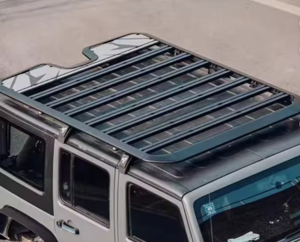 Tank 300 Tent Roof Rack: Eleva - Outdoor Adventure Experiences recension och pris
